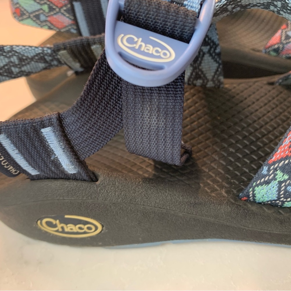 Chaco Water Hiking Sandals Size 6​ - Picture 2 of 7